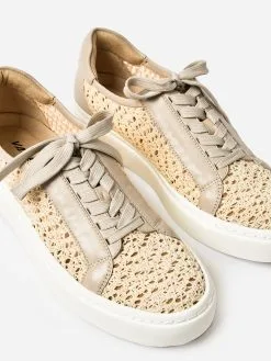 Vaneli Women's Yoman Sneaker