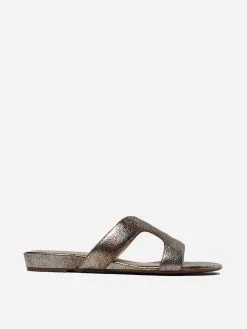 Vaneli Brynn Sandal -Sandals Sales BRYNNxPALEPLATINOxPrimary 56492404