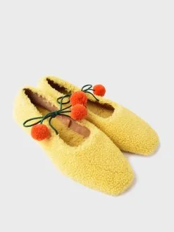 Sleeper Women's Lulu Shearling Slipper -Sandals Sales SN025SxLEMONxAlt2 45009724