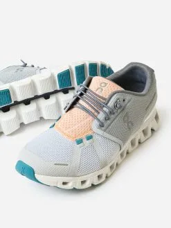 ON Women's Cloud 5 Push Sneaker