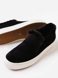 Vaneli Women's Ylona Sneaker